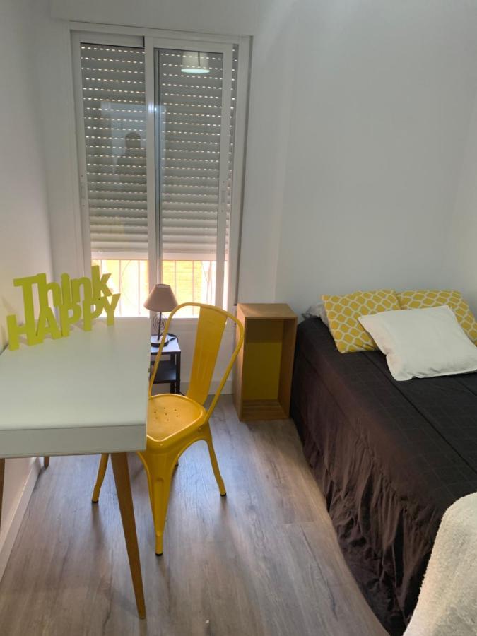 Ferienwohnung 3Centro Malaga Especial Grupos Parking Gratis Exterior foto