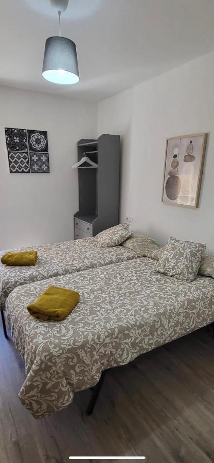 Ferienwohnung 3Centro Malaga Especial Grupos Parking Gratis Exterior foto